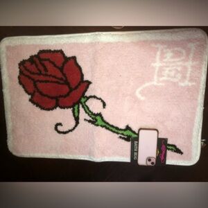 🌹 ED HARDY  Bath Rug with Red Rose Accent